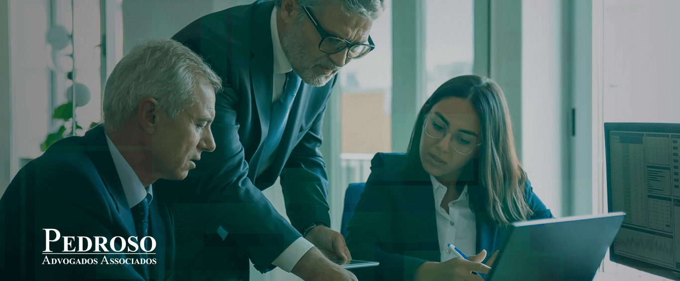 STF decide sobre responsabilização de plataformas digitais por conteúdos de terceiros  - Pedroso Advogados Associados